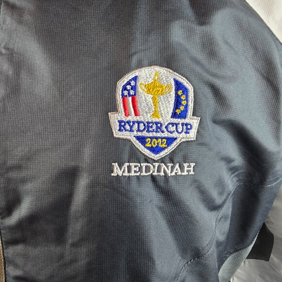 Sunice Gray and White Windbreaker Jacket - Picture 4 of 11